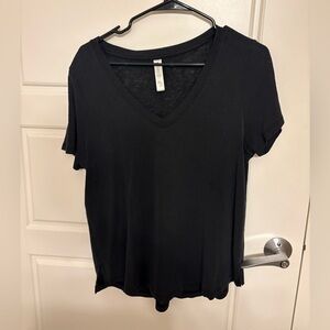Athleta Black V-Neck Short Sleeve Tee